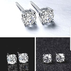 CLEARANCE 💖*NWOT* Sterling Silver 8mm Cubic Zirconia Studded Earrings